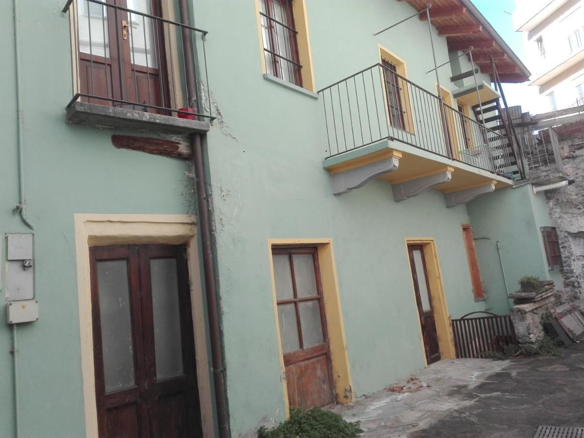 Susa centro Exterior foto
